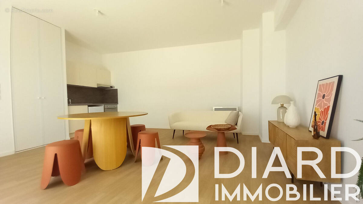 Appartement à FOUGERES