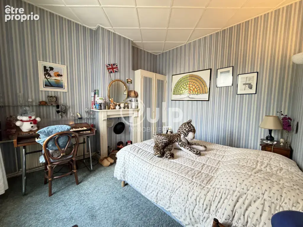 Maison de ville familiale de 191 m² - 4 chambres - Semi plain-pied - photo 8