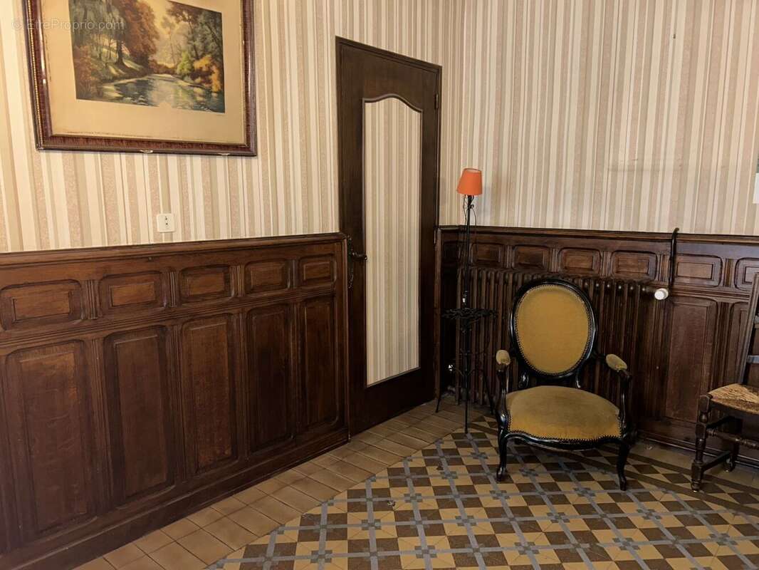 Maison à SAINT-AMAND-MONTROND