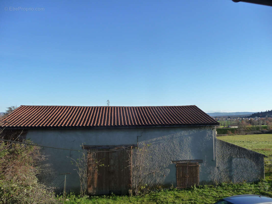 Maison à SAINT-ROMAIN-LE-PUY