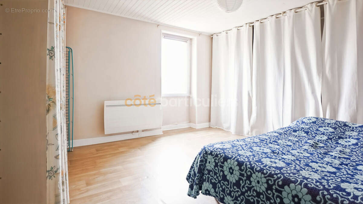 Maison à LABOUTARIE