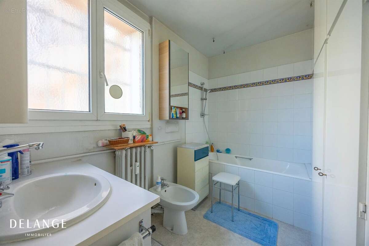 Appartement à PARIS-5E