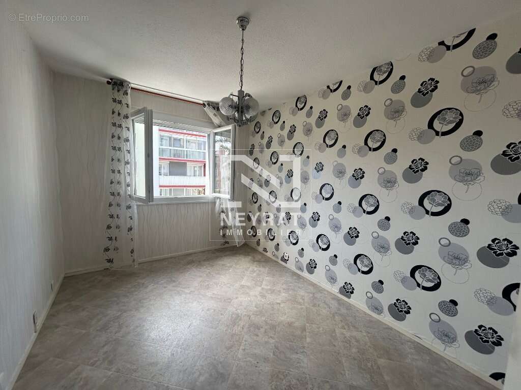 Appartement à DIGOIN