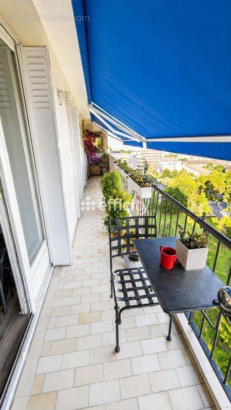 Appartement à LE BOUSCAT
