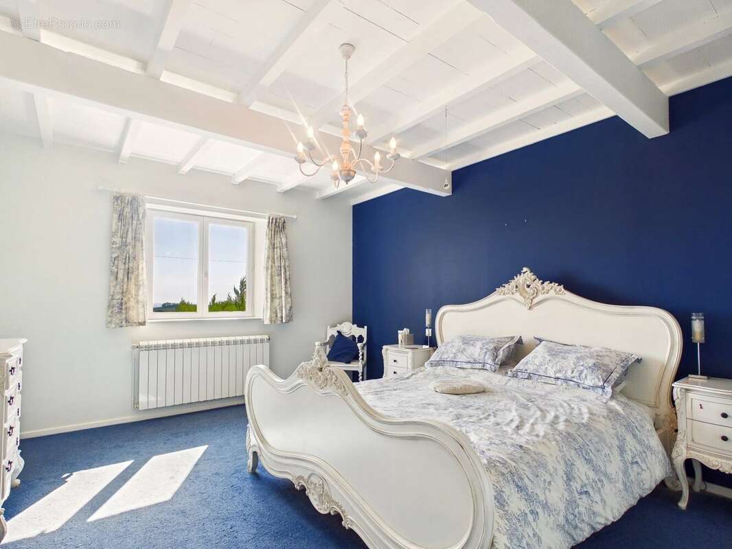 Maison à LISLE-SUR-TARN