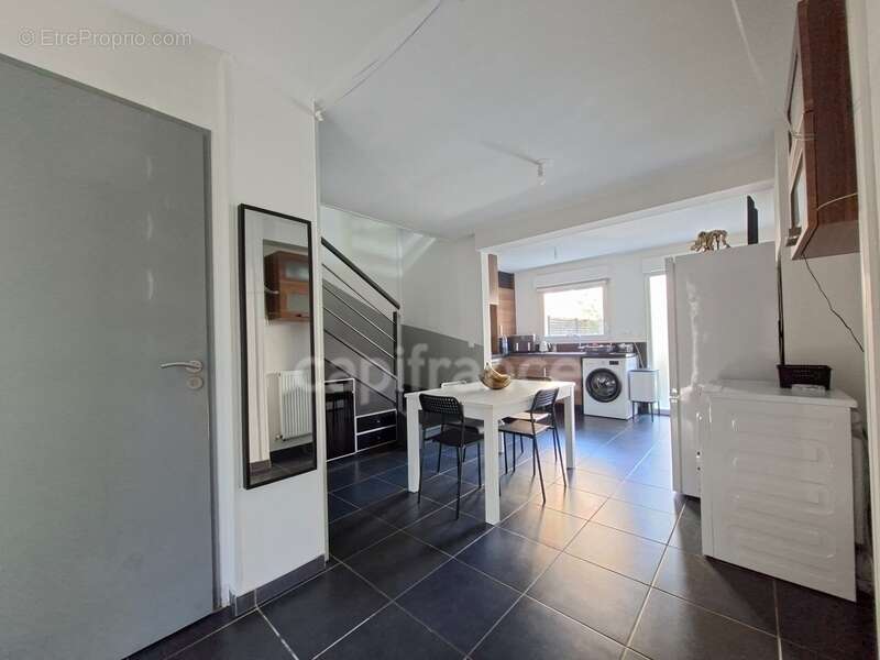 Roncq Blanc-Four  Maison récente 93 m²  3 chambres  Jardin  2 stationnements - photo 4