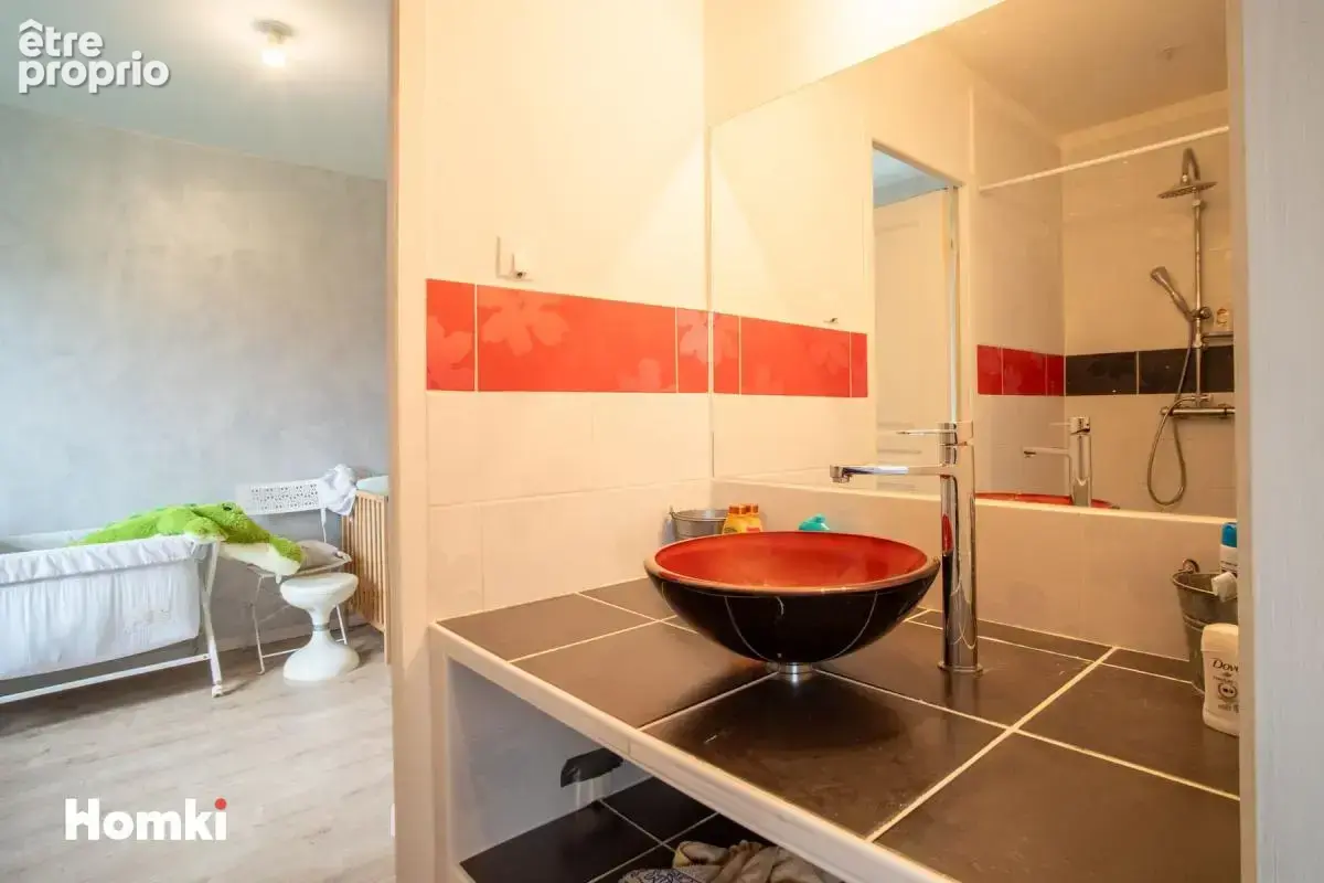 Maison/Villa T4 de 110 m² à Bas-en-Basset 43210 - photo 18