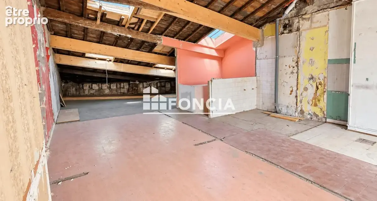 T2 de 68 m² à rénover – dernier étage avec terrasse de 20 m² - photo 6