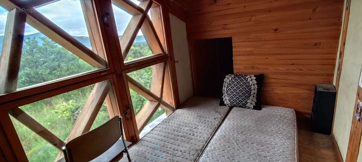 Maison bio climatique 6 pièces à rénover sur terrain 2500 m² - photo 17