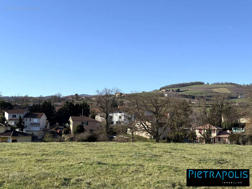 Appartement à SAVIGNY