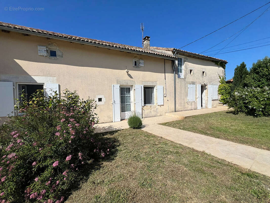 Maison à BRUX
