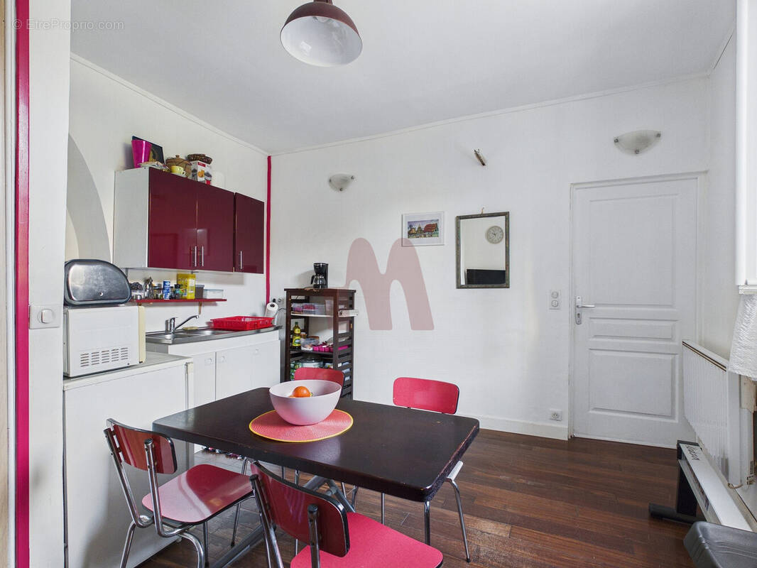 Appartement à PARIS-11E