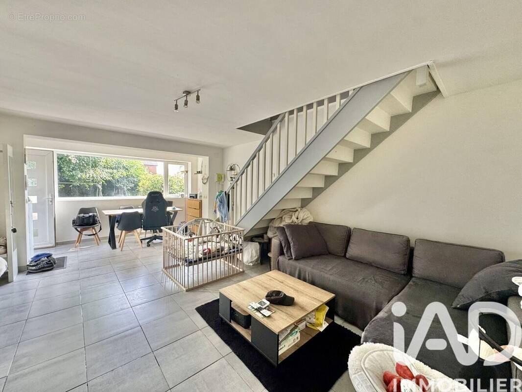 Photo 1 - Maison à FAREMOUTIERS