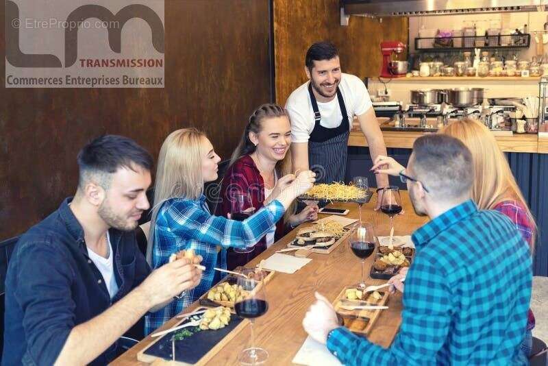 Commerce à PARIS-11E