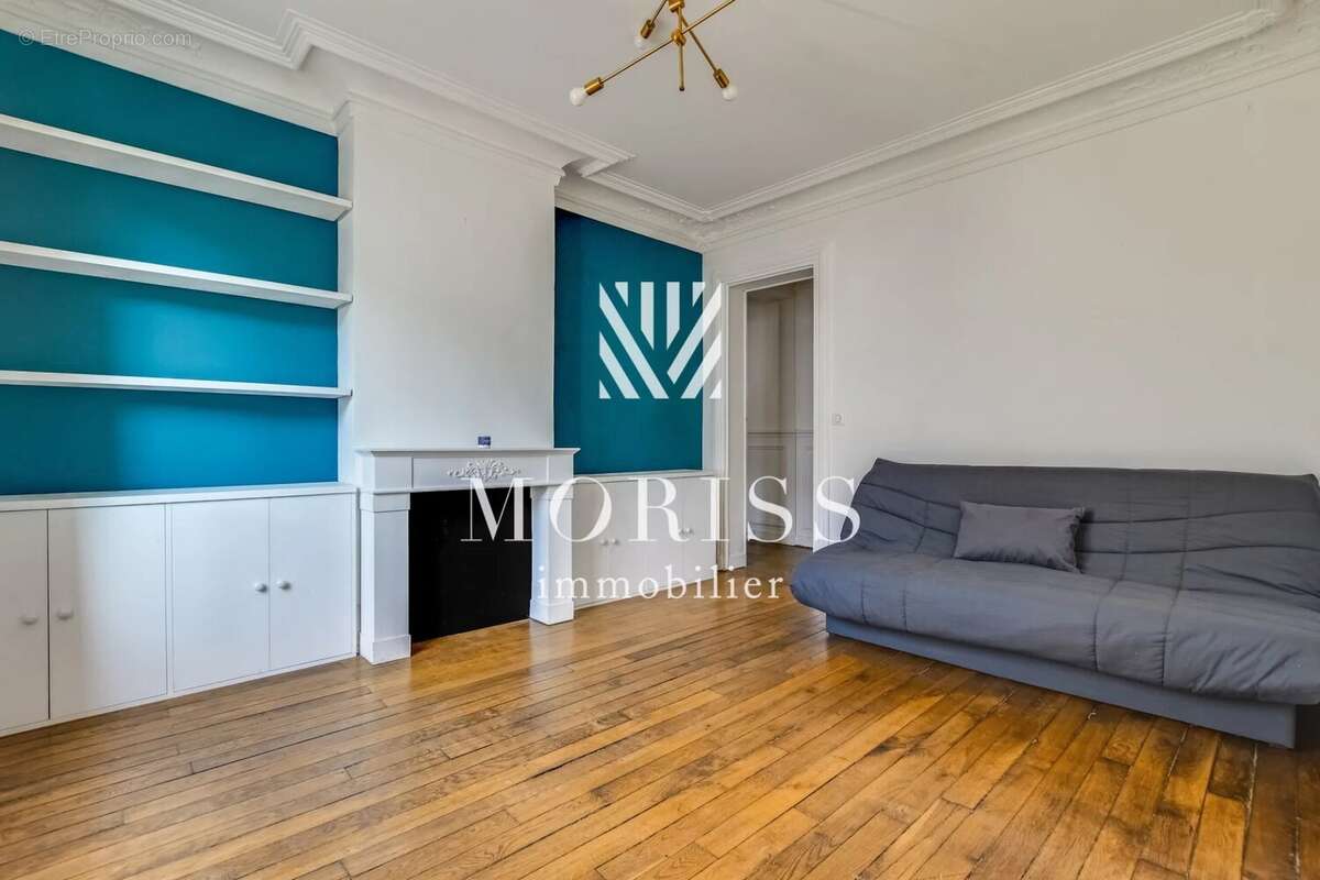 Appartement à PARIS-17E