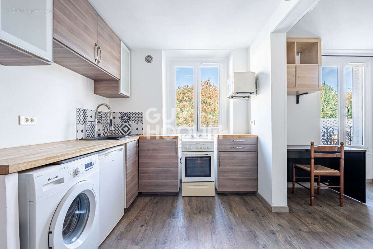 Appartement à GENNEVILLIERS