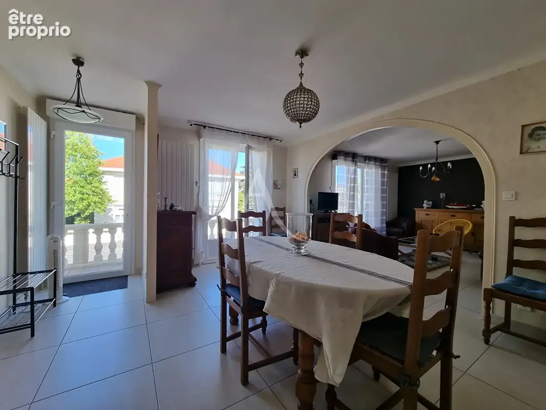 Maison Basse Goulaine 4 pièce(s) 91m2 - photo 2