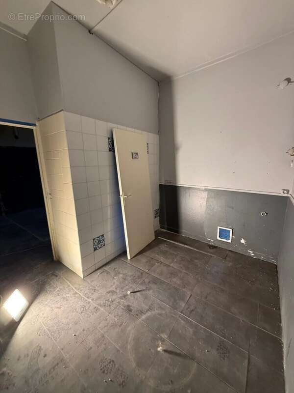 Appartement à PARIS-1E