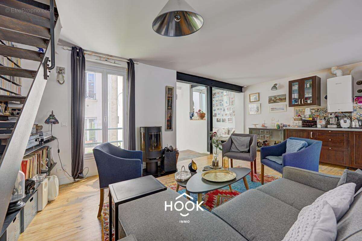 Maison à PARIS-11E
