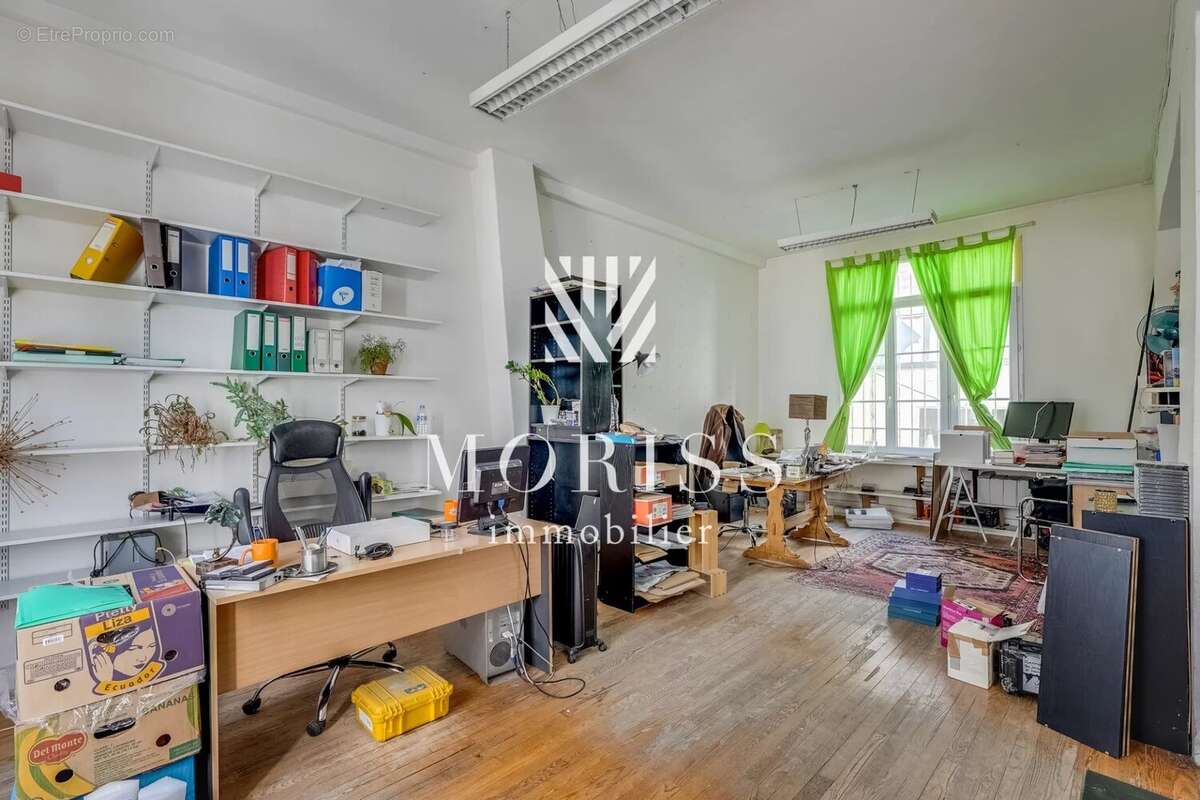 Appartement à PARIS-11E