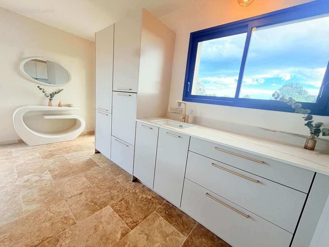  marseillan – villa contemporaine neuve de 2026 - 4 chambres, piscine & terrain de petanque - parcelle 996 m² - photo 6