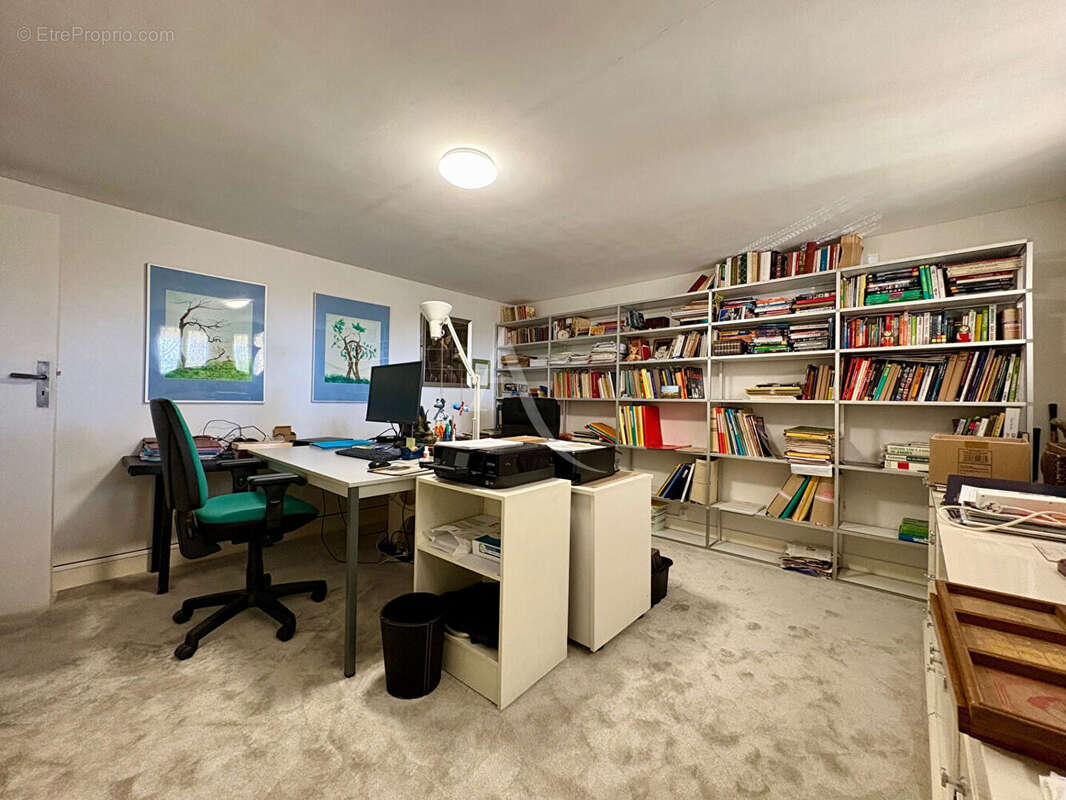 Maison à GIF-SUR-YVETTE