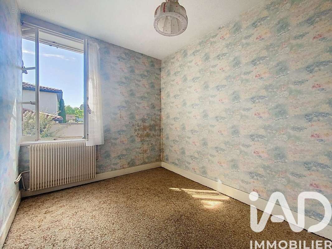 Photo 8 - Maison à SAINT-GENIS-LAVAL