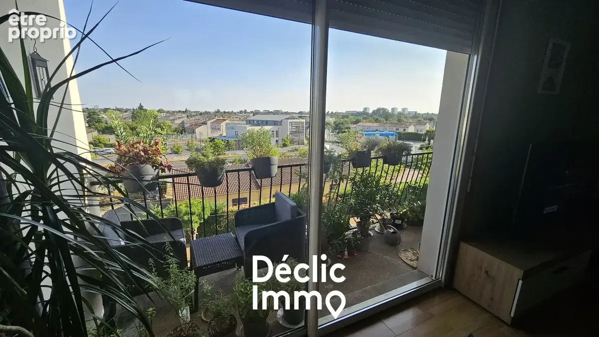 Lumineux T3 avec garage et balcon plein sud  Proche centre-ville - photo 9