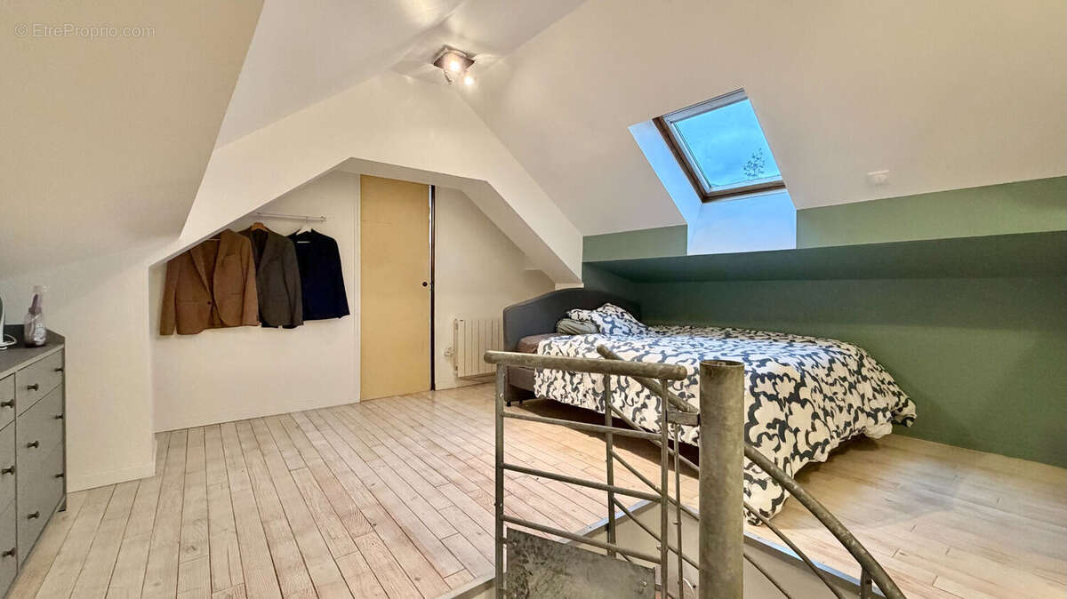 Appartement à CORBEIL-ESSONNES