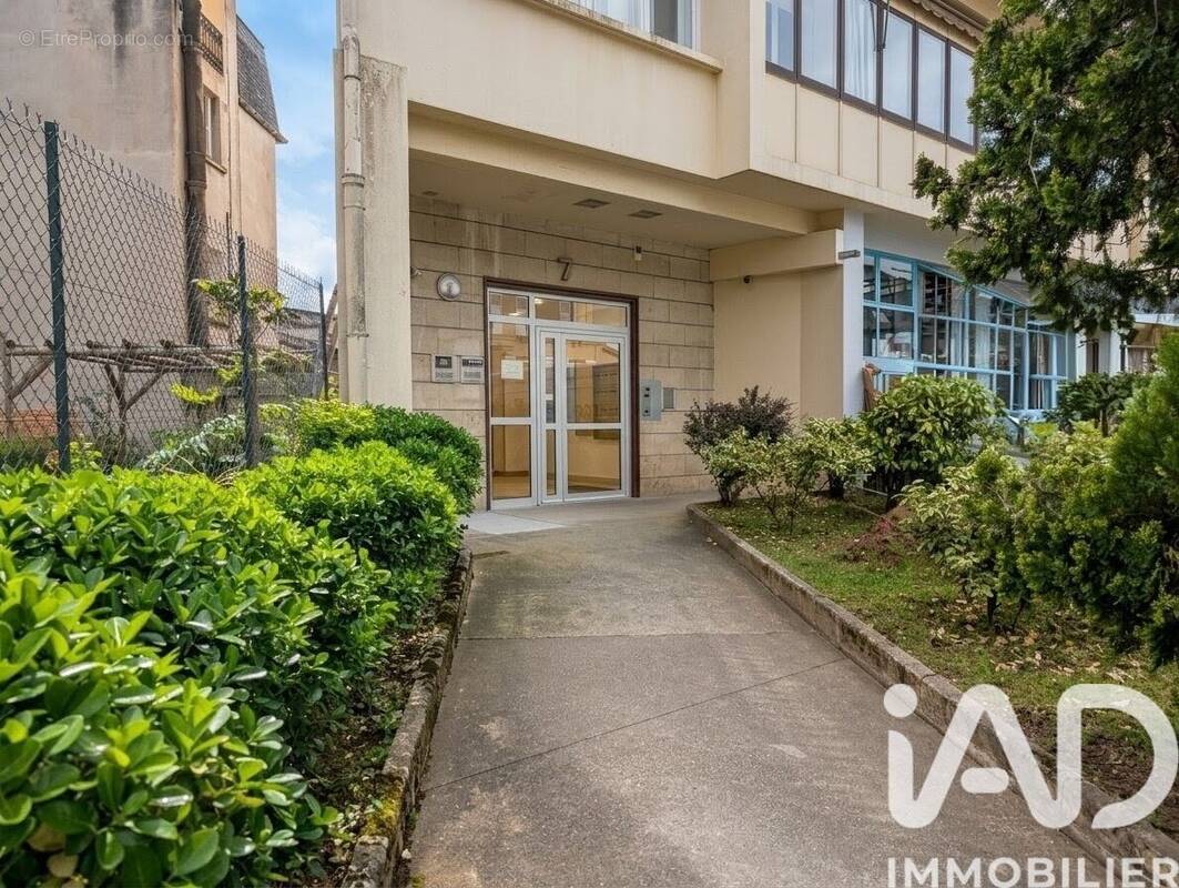 Photo 1 - Appartement à BRIVE-LA-GAILLARDE