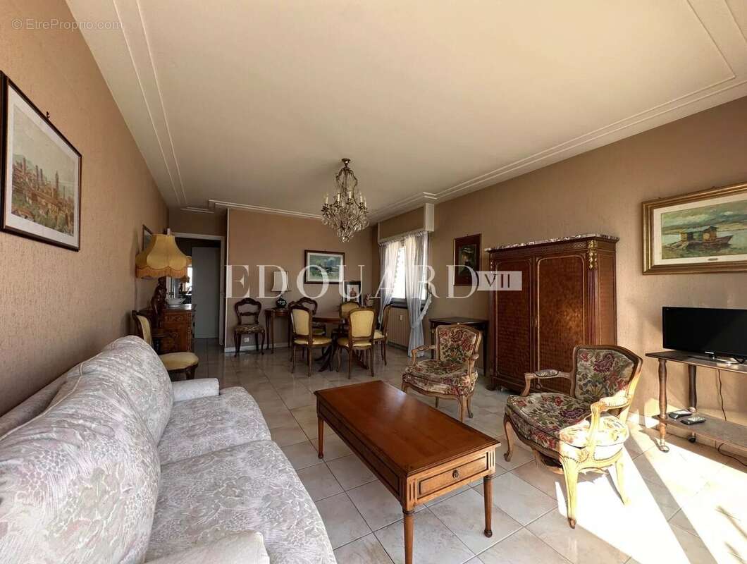 Appartement à MENTON