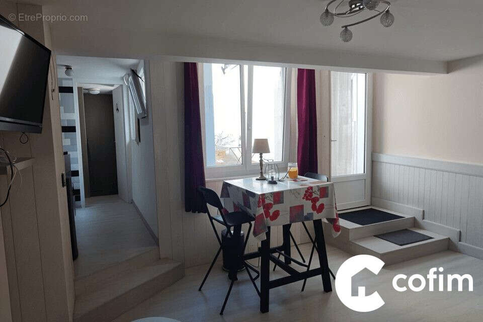 Appartement à OLORON-SAINTE-MARIE