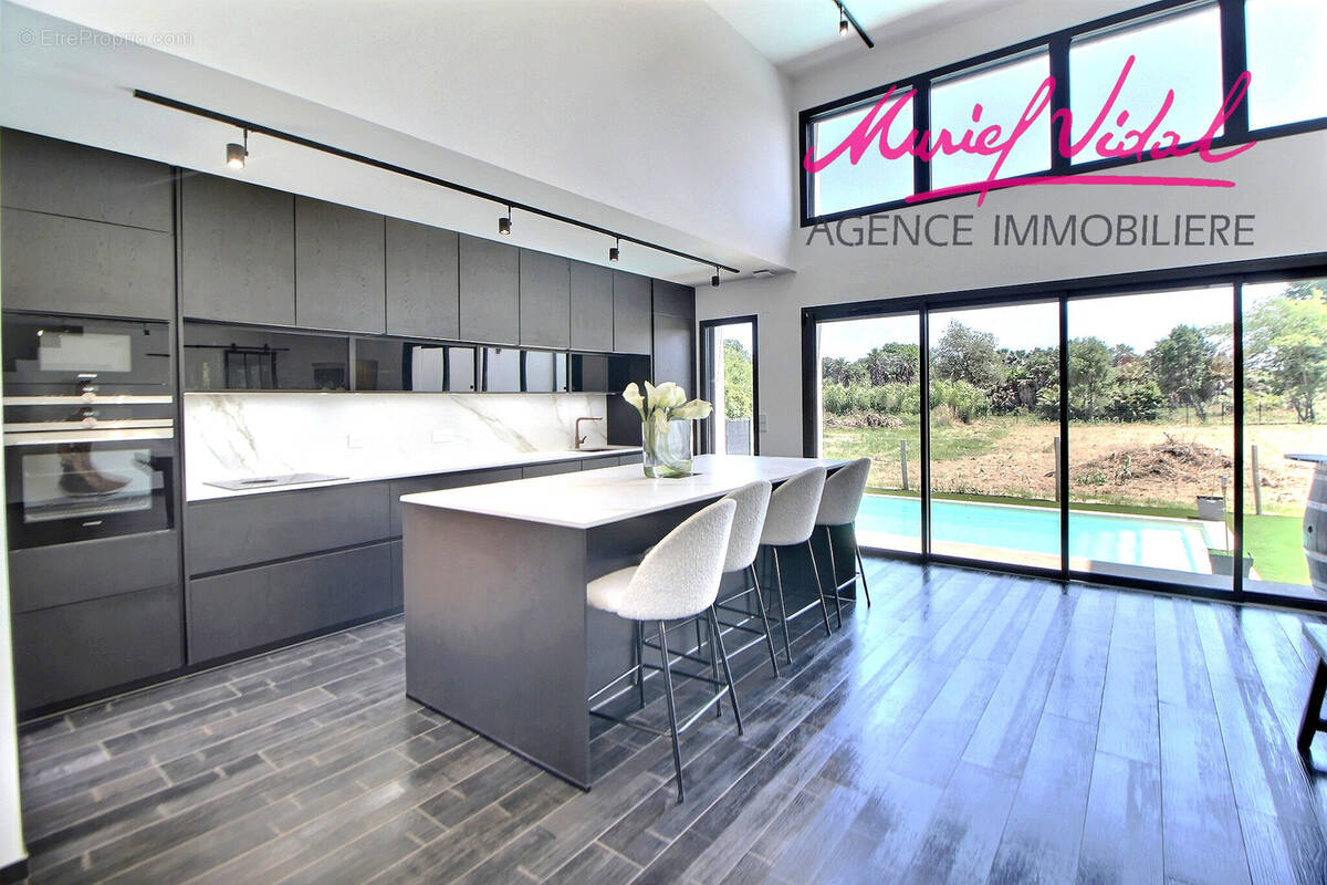 Maison à SAINT-CYPRIEN