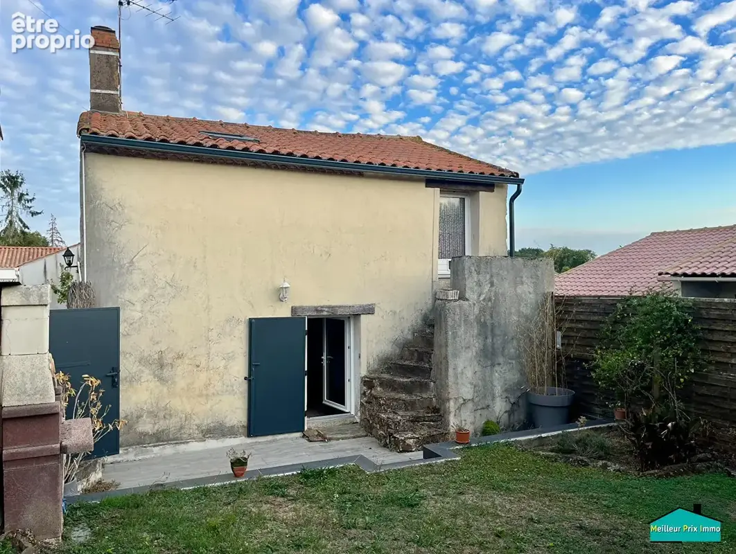 Maison avec deux chambres, un jardin clos et du charme ! - photo 6