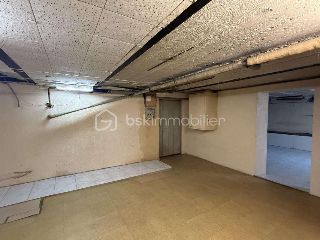 Maison de ville, double garage et fort potentiel – Quartier Miroir - Proche gare sud - photo 14