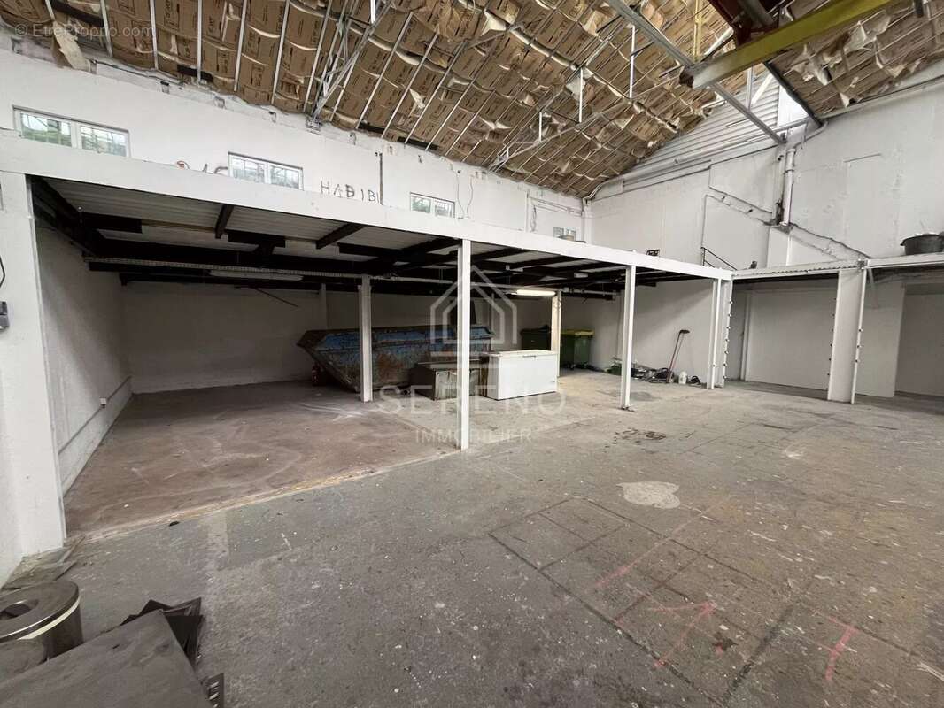 Commerce à MONTREUIL