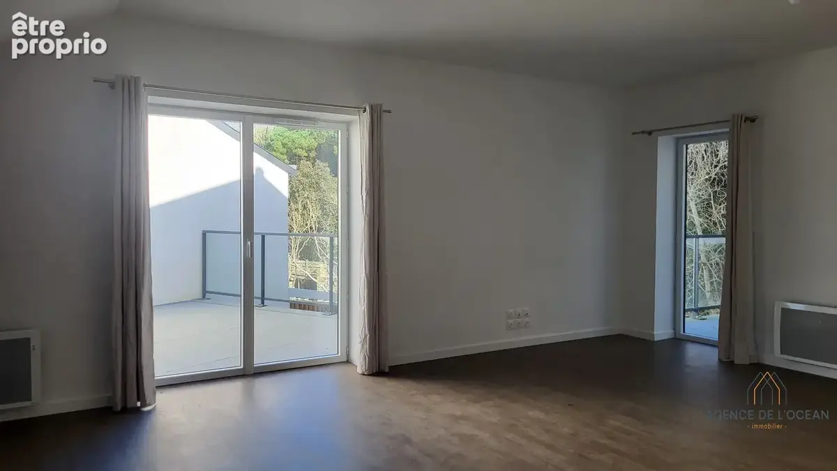 Appartement T3 de 82 m² avec 2 balcons et vue sur forêt Natura 2000, proche du centre de Palais - photo 7