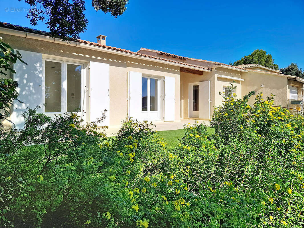 Maison à LES ANGLES