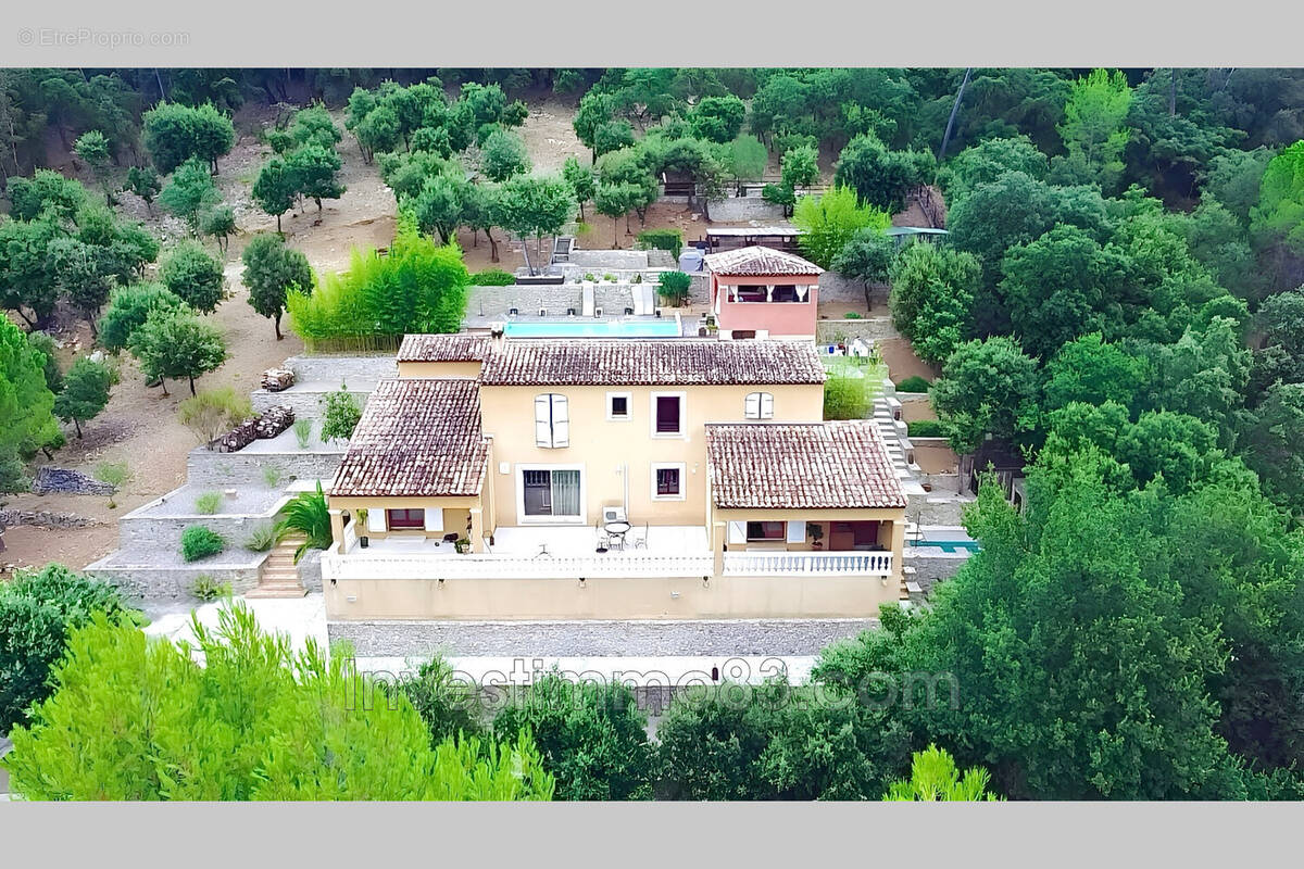 Maison à LORGUES