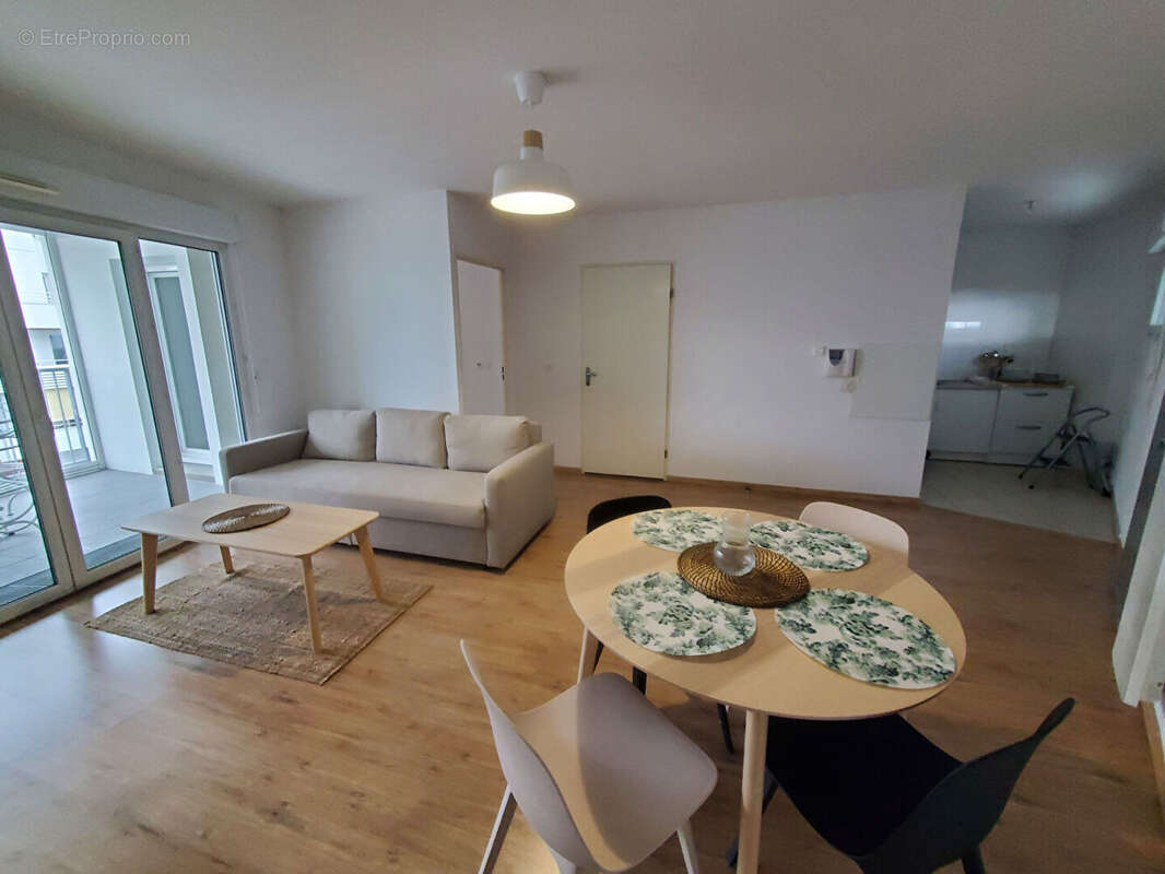 Appartement à BORDEAUX