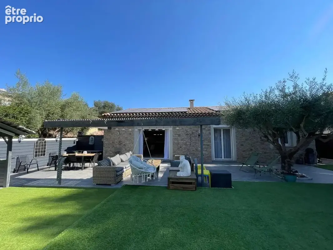 Maison à FREJUS