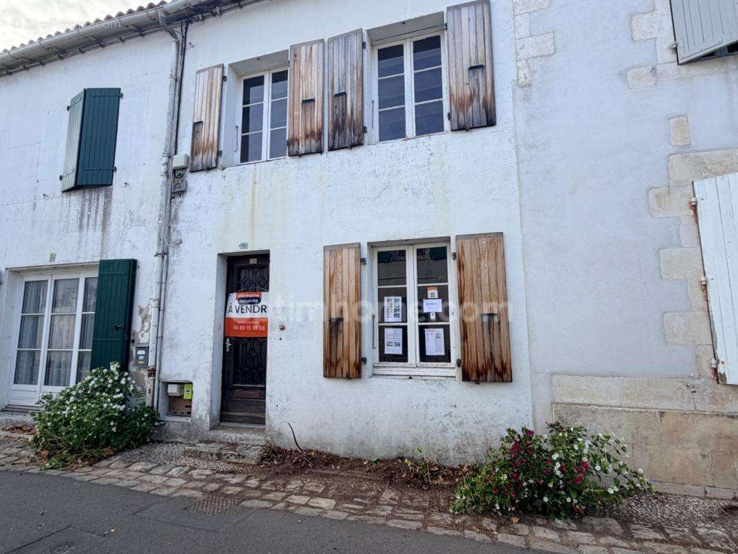 Exclusivité – maison de village authentique en pierres – marché & plages au bois plage - photo 22