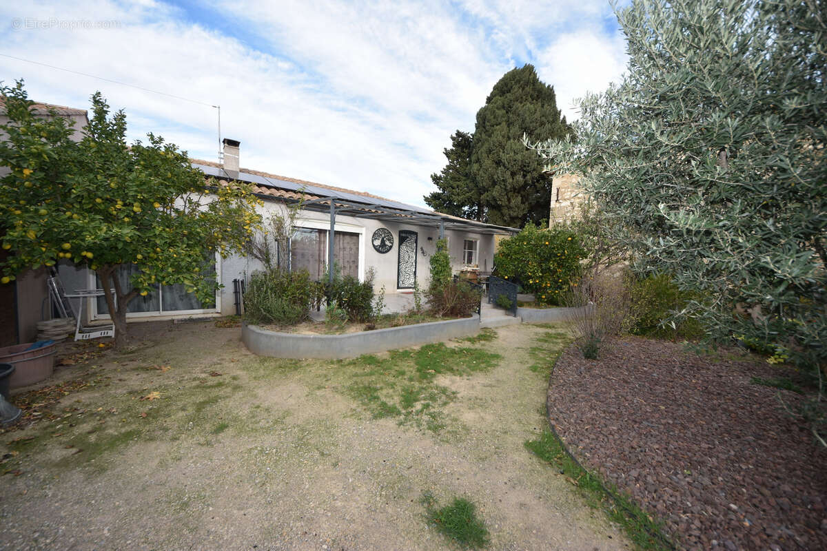 Maison à CUXAC-D&#039;AUDE