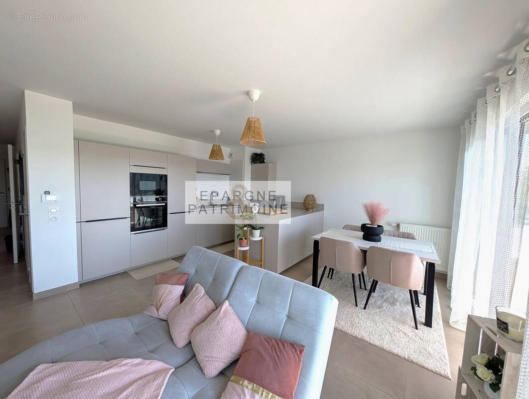 n°4 - Appartement à L'ISLE-D'ABEAU