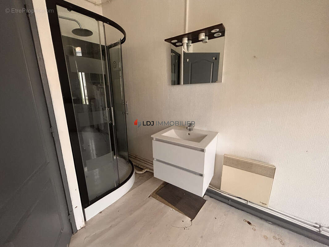Appartement 73 m² à Amelie-Les-Bains-Palalda  - photo 6