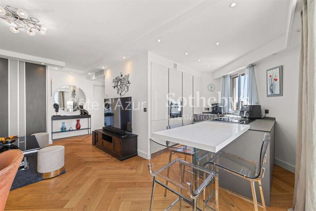 Appartement à CAGNES-SUR-MER