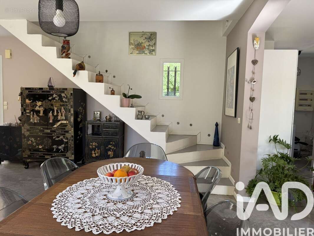 Photo 2 - Maison à CUERS