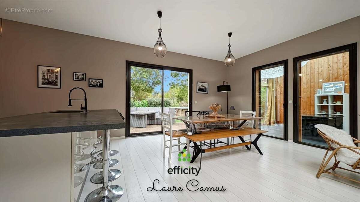 Maison à LE BERNARD