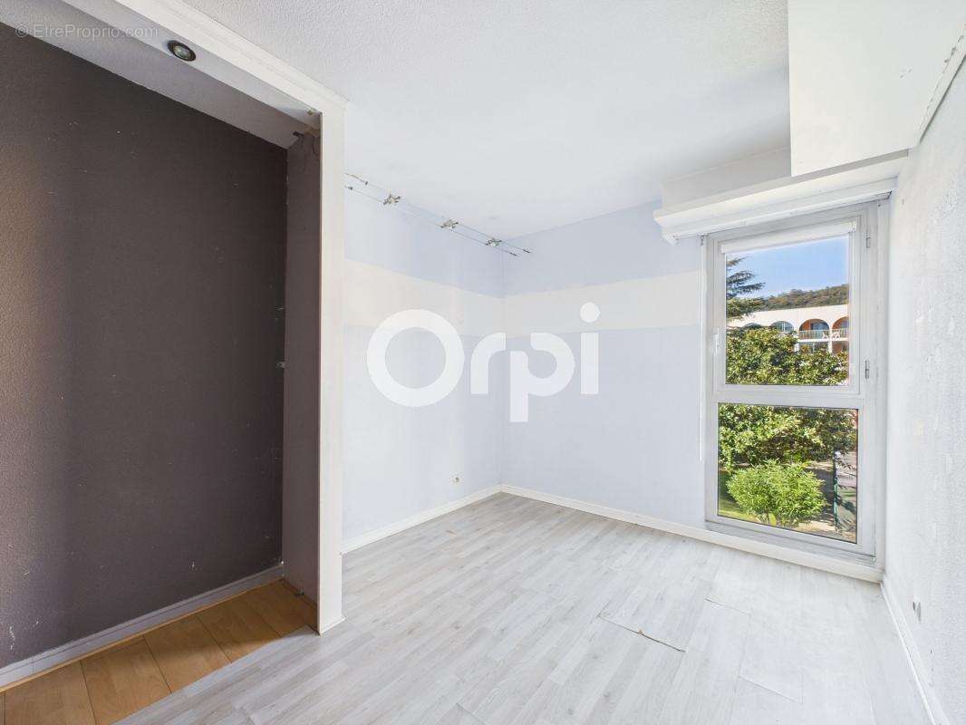 Appartement à MANDELIEU-LA-NAPOULE