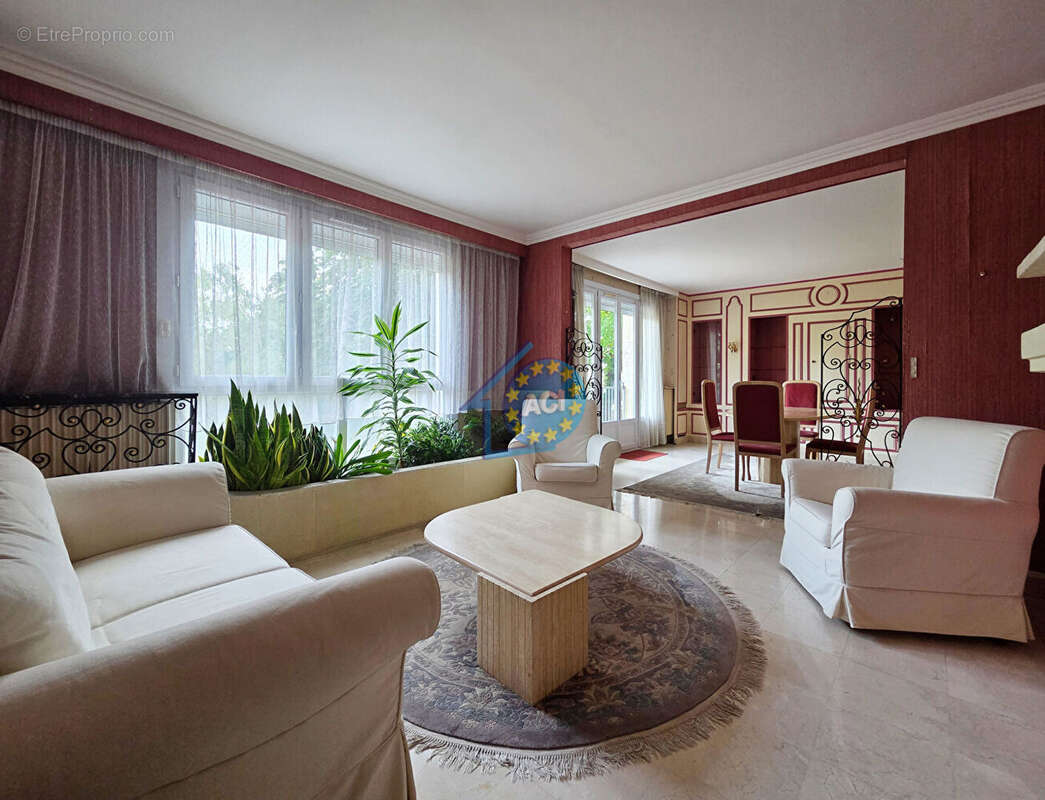 Appartement à MANTES-LA-JOLIE